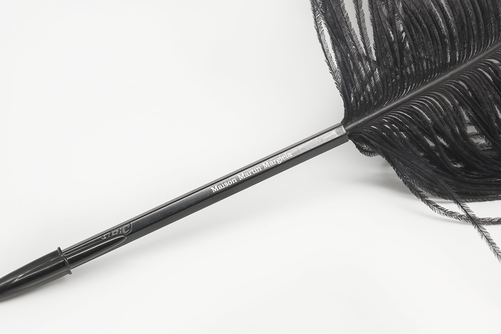 Maison Martin Margiela フェザーペン プレゼントに! 鳥の羽根ボールペン ☆ Maison Margiela (Maison